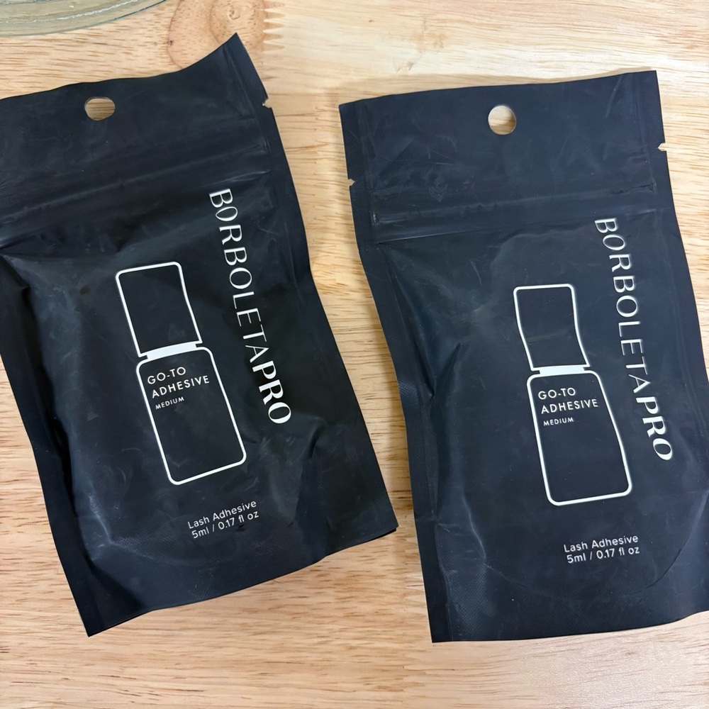 Go-To Adhesive Lash Medium Black